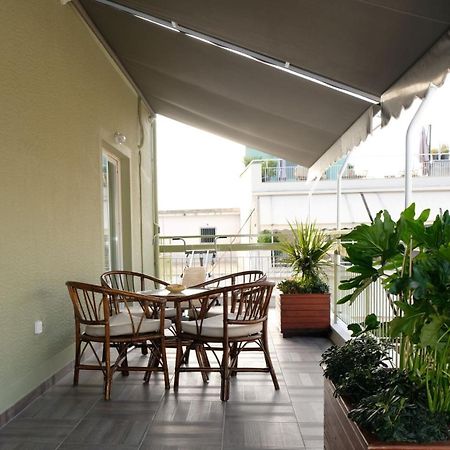 Stylish Apartment, Acropolis View Aten Exteriör bild
