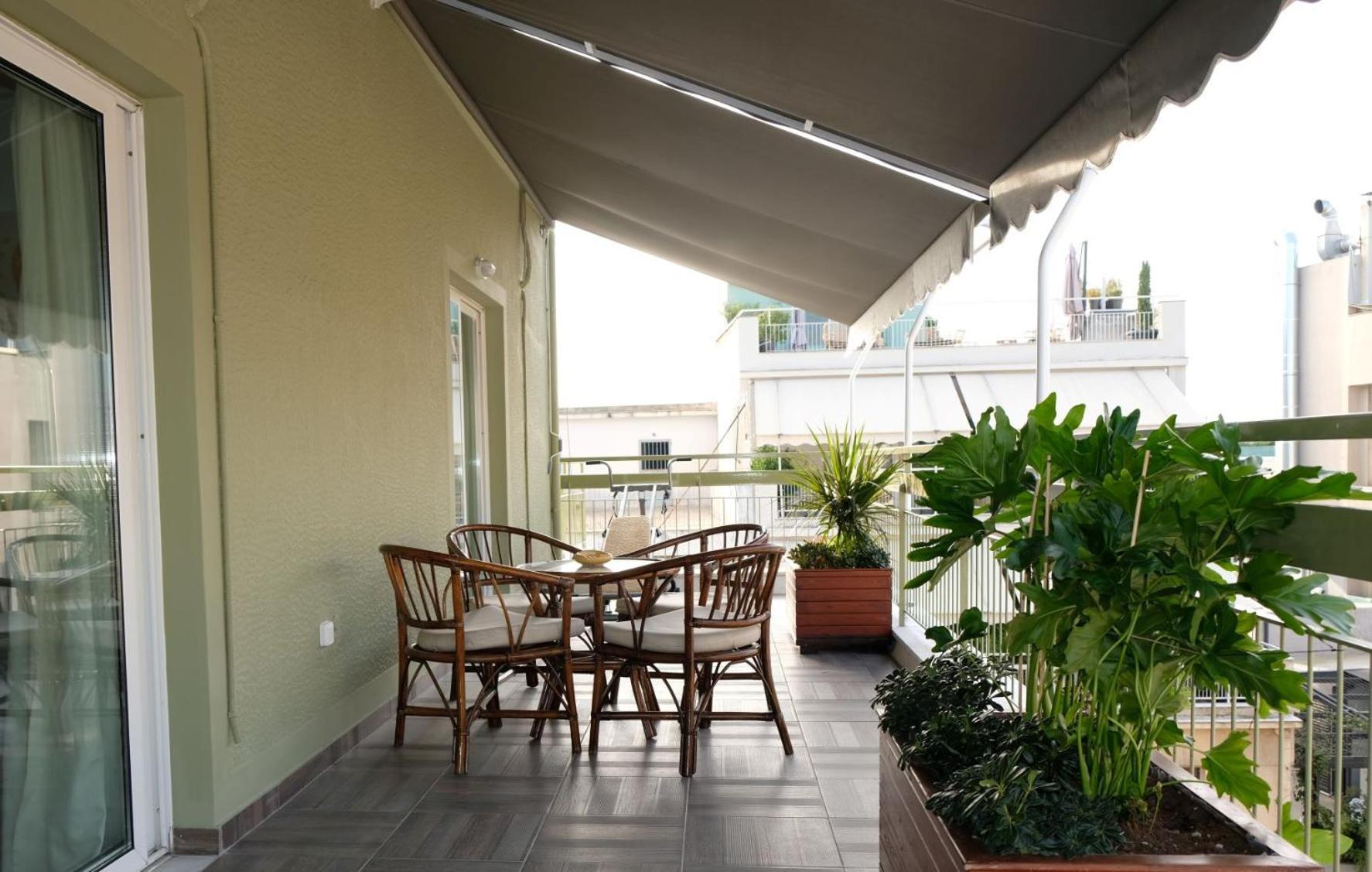 Stylish Apartment, Acropolis View Aten Exteriör bild